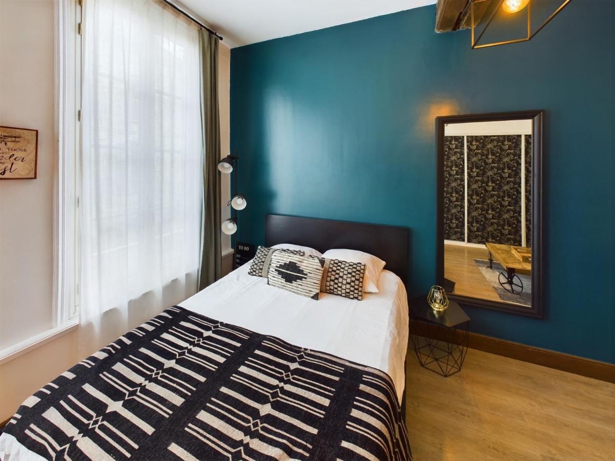 Superior Apartment