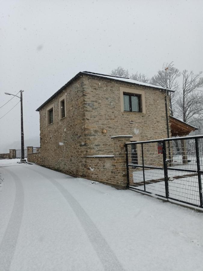 Casa Os Prados da Albela - B&B Tríacastela