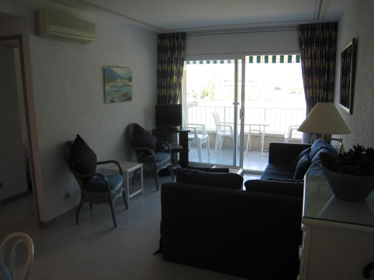 Apartamento de lujo con piscina y parking, admite mascotas - ES-323-15 - B&B l'Estartit