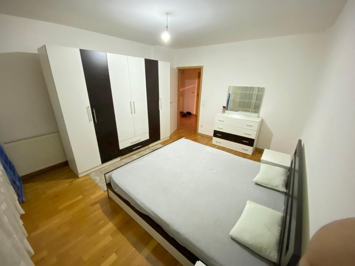 B&B Priština - QQ apartments - Bed and Breakfast Priština