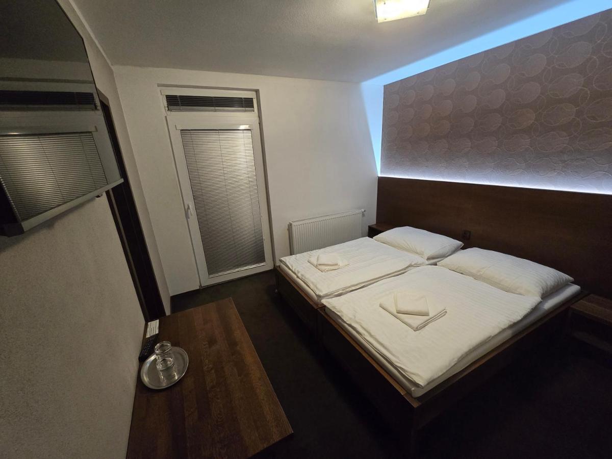 Habitación Doble con baño privado - 1 o 2 camas