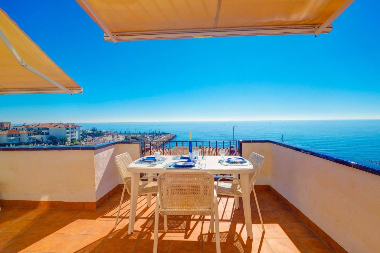 B&B Sitges - Amazing Seaview Apartment by Hello Homes Sitges - Bed and Breakfast Sitges