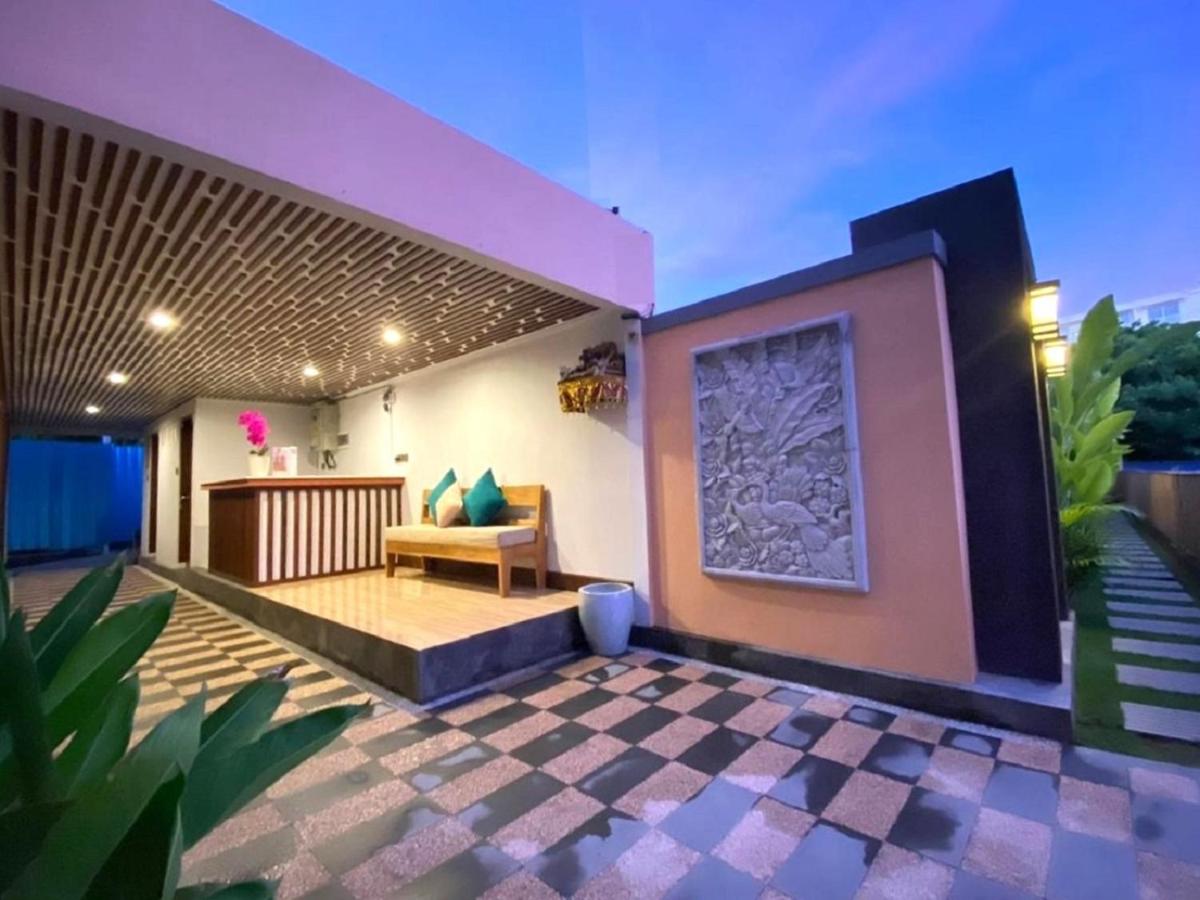 Kanitri Villas Seminyak - B&B