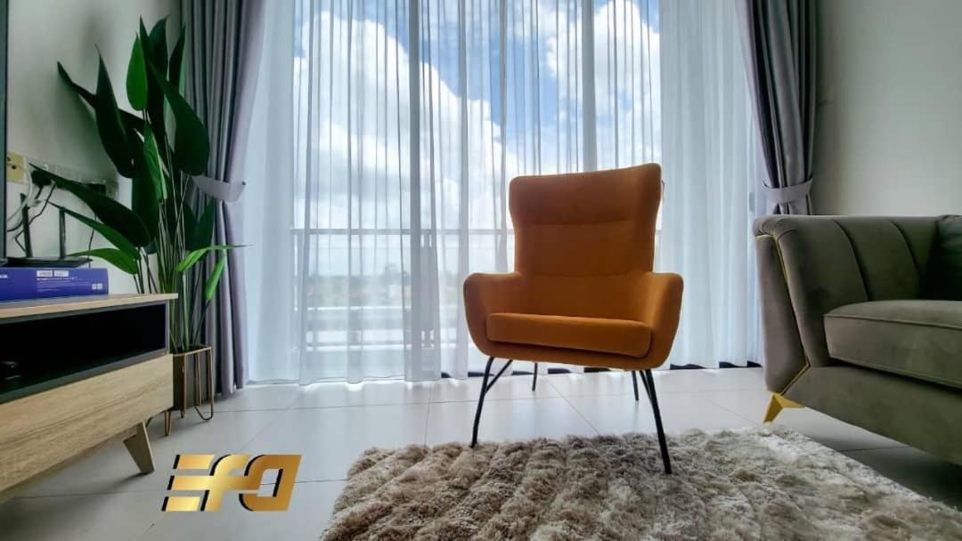 B&B Kuching - Cozy Home at Near Centre and Airport @ Galacity - Bed and Breakfast Kuching