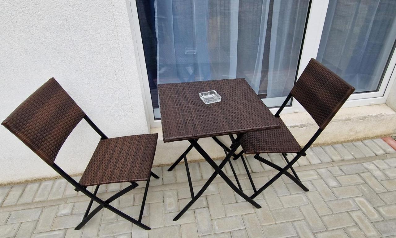 Ap CALAS No2 2A, Free Parking - B&B