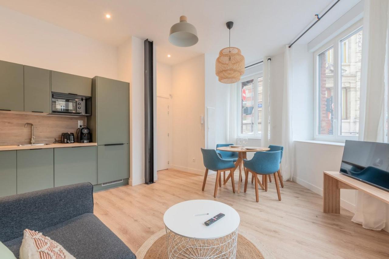 One bedroom apartment with parking, city center - B&B Tourcoing