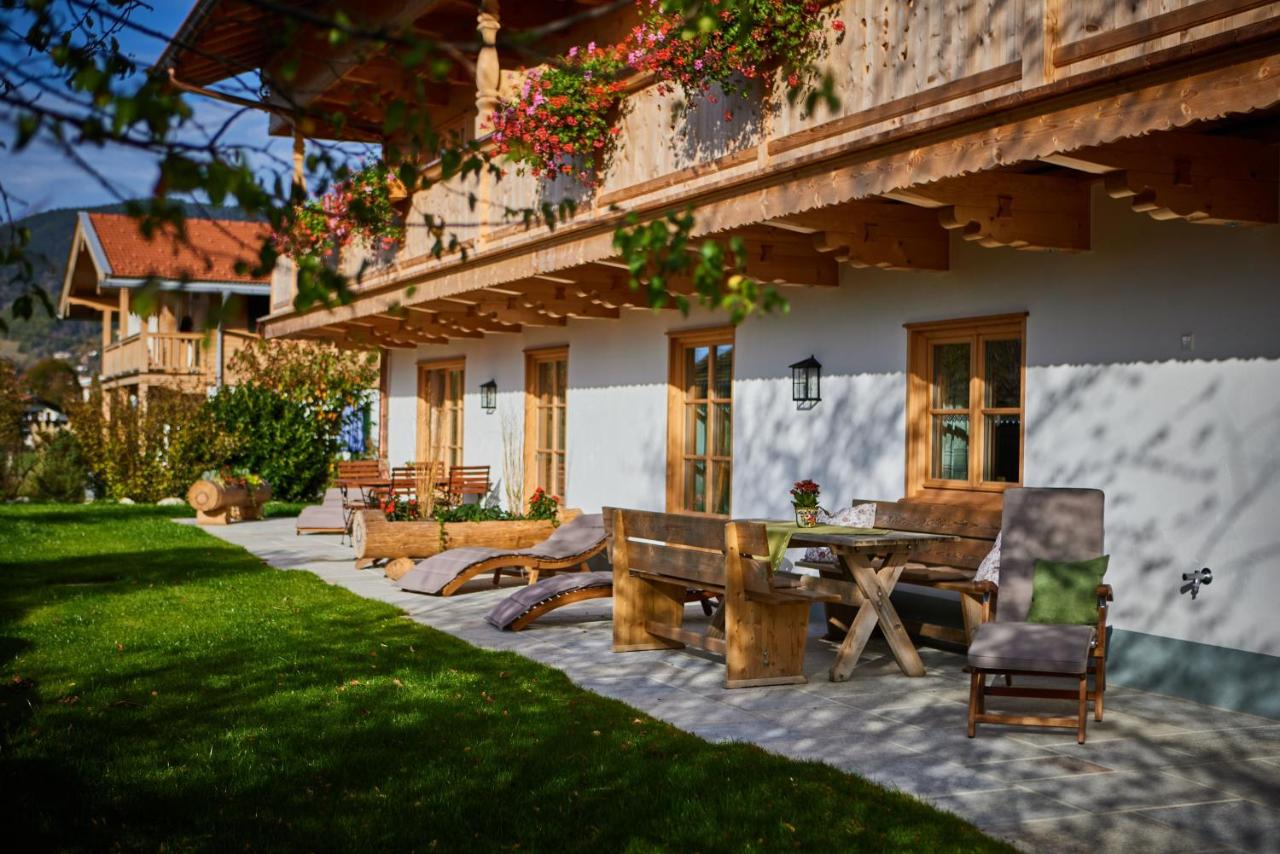 Ferienwohnungen Bergbleamal - Bed and Breakfast