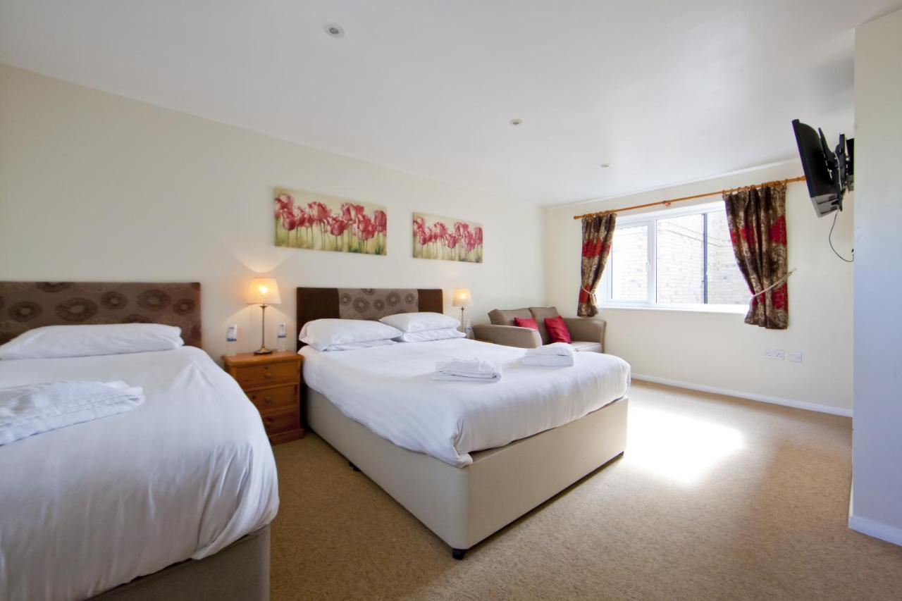 Standard Quadruple Room
