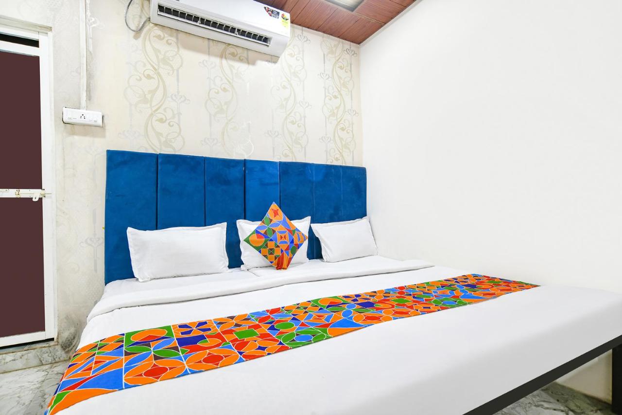 B&B Ujjain - FabExpress Purnagiri - Bed and Breakfast Ujjain