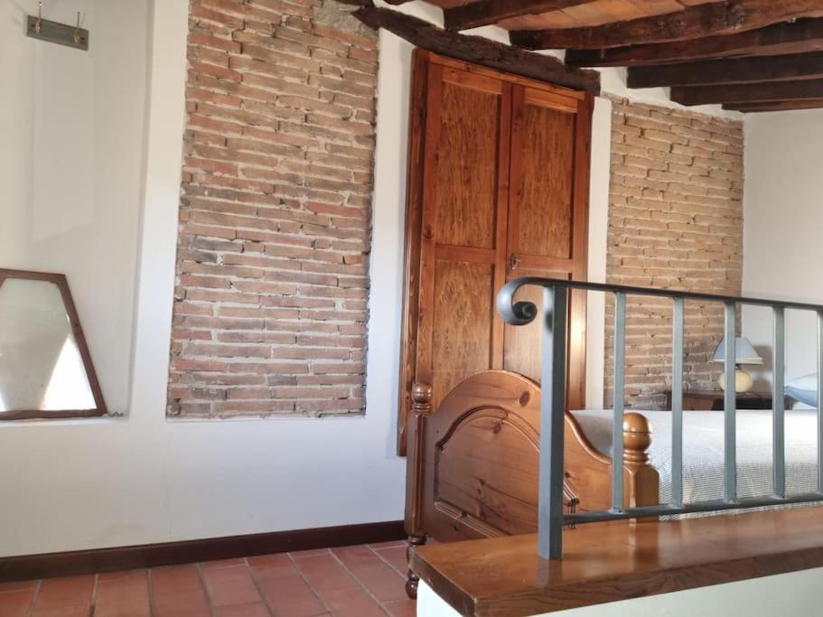 * Apartment in Barga Old Town with amazing views - B&B Barga