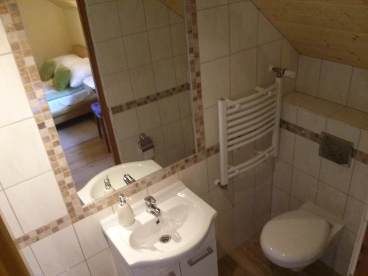 Doppel- oder Zweibettzimmer