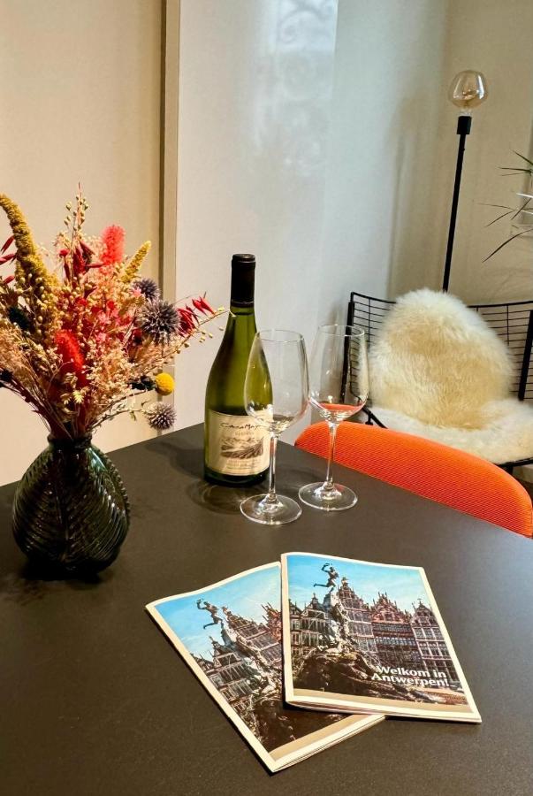 J1 - Urban studio in Antwerp - B&B