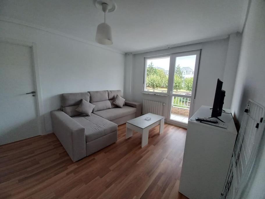 Apartamento en Santander soleado y con terraza. - B&B