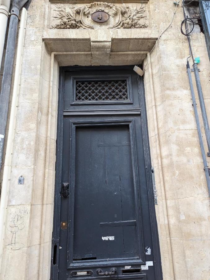 Lumineux appartement sous les toits à Pey Berland - B&B