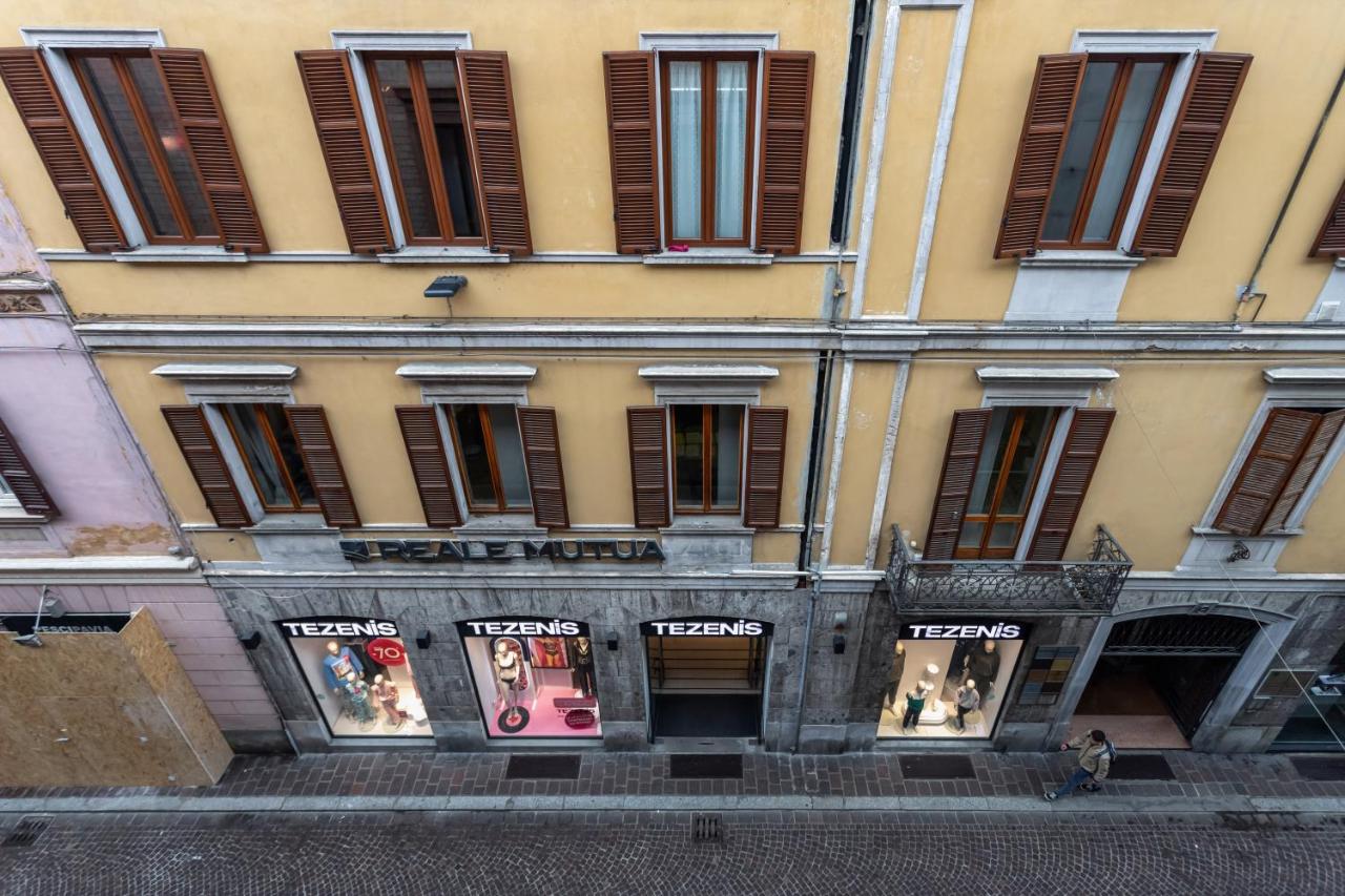 Varesina Suite - Pavia City Center - by Host4U - Chambres d’hôtes