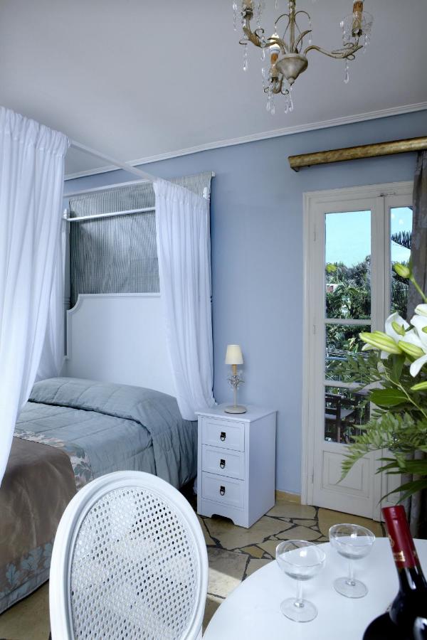 Studio with Sea View