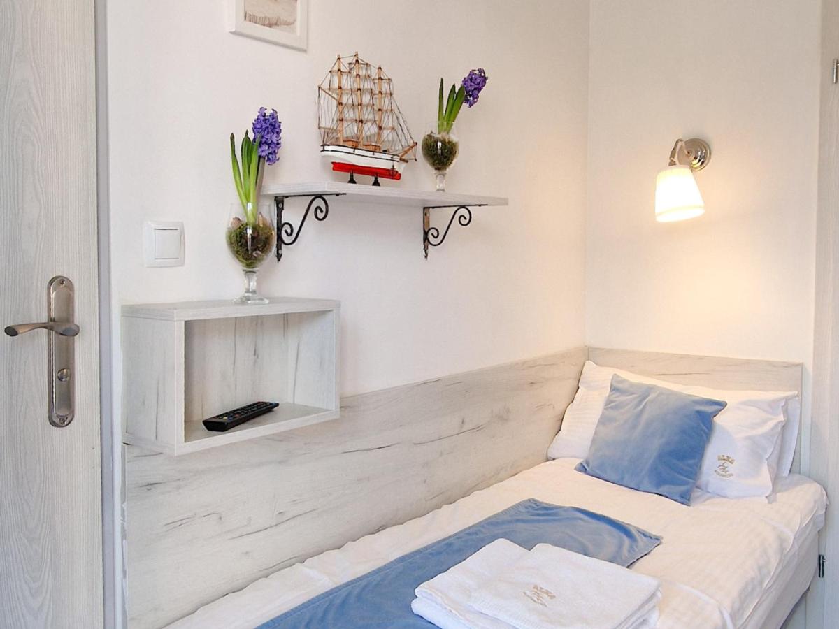 Small Twin Room