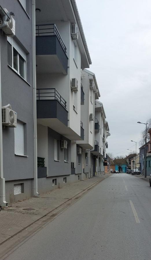 Studi-apartman Kestenov stan - B&B Vršac