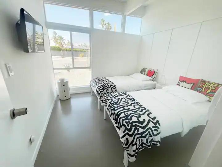 B&B Palm Springs - Super Cute room in Architectural Home - Bed and Breakfast Palm Springs