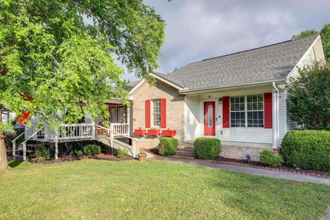Cozy home near Pigeon Forge attractions - B&B