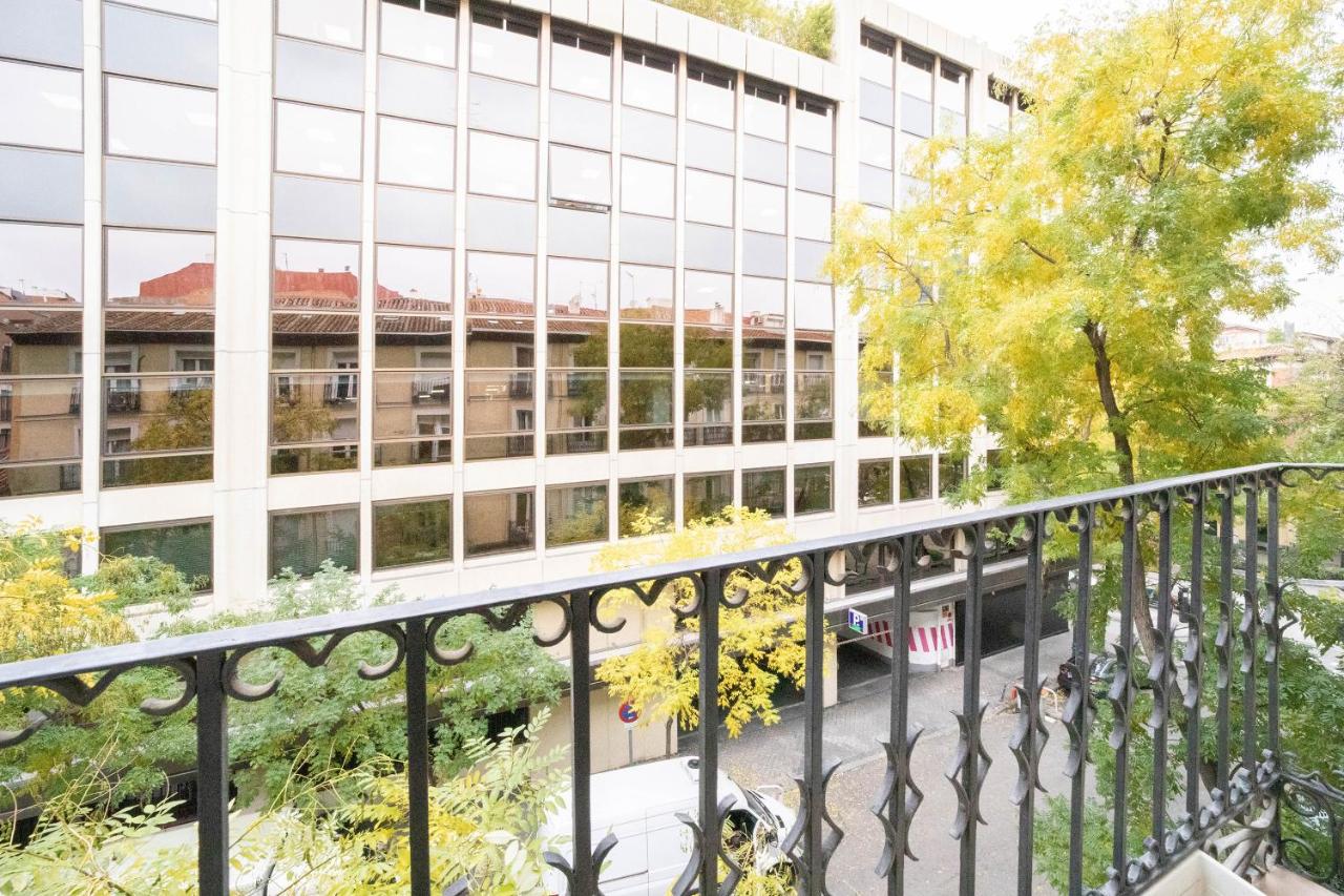Apartamento con encanto y luz en pleno centro - B&B Madrid