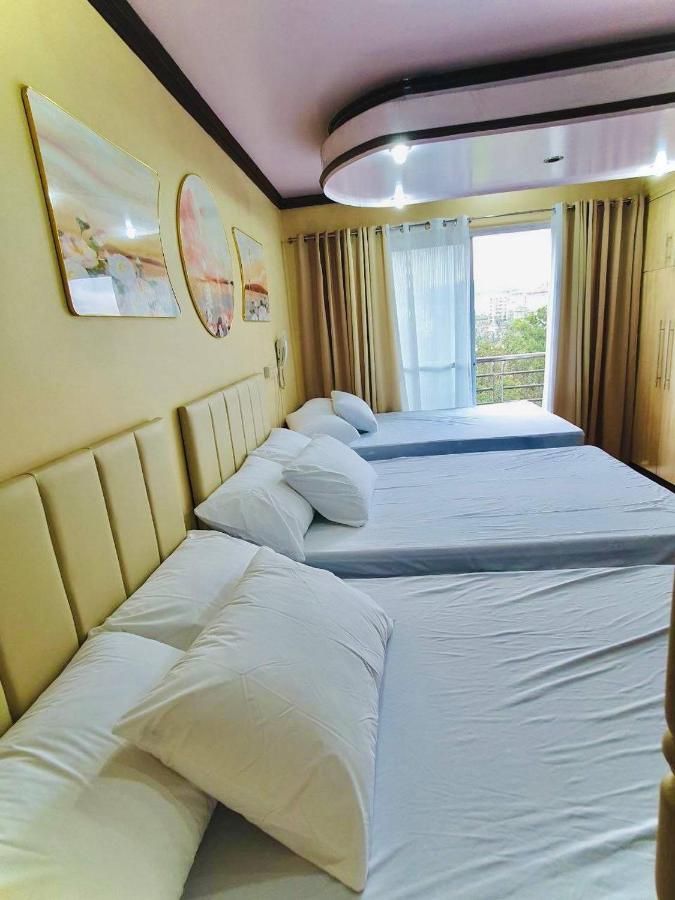 B&B Baguio - BURNHAM SUITES HOTEL BAGUIO CONDO TRANSIENT by DEI GRATIA - Bed and Breakfast Baguio