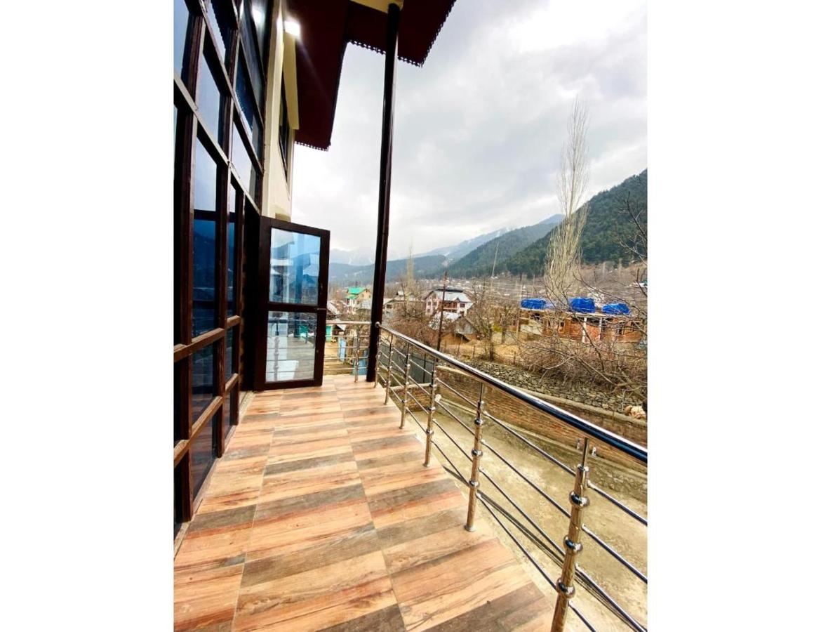 B&B Pahlgām - Hotel Lidroo resort,Pahalgam - Bed and Breakfast Pahlgām