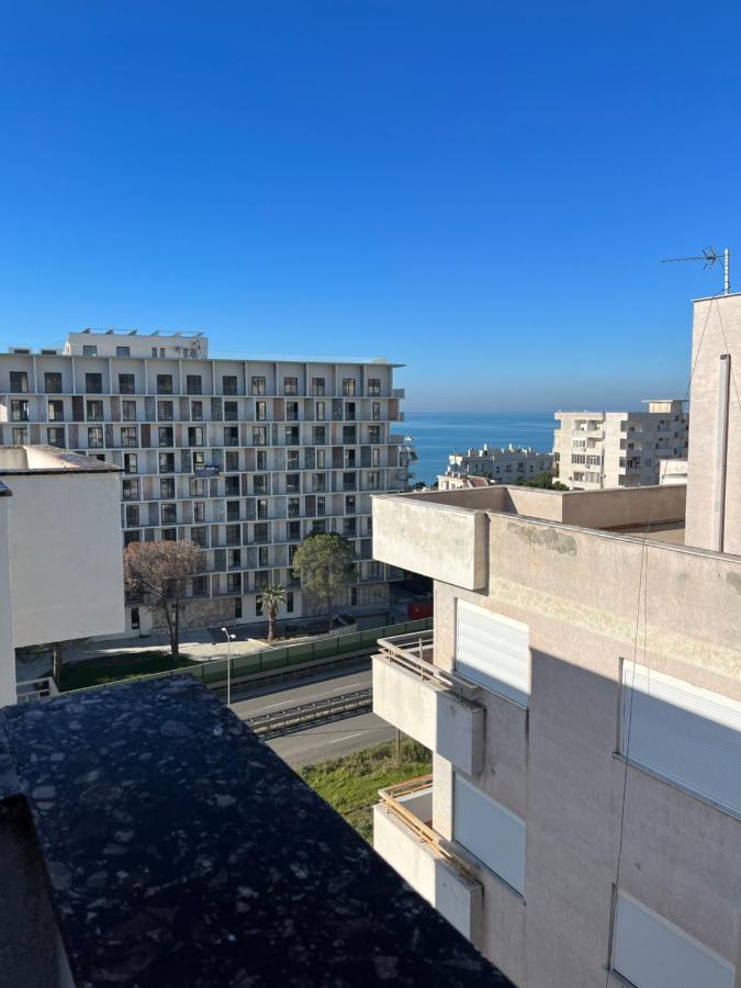 Lucky Apartament Luxury Panorama - B&B Durrës