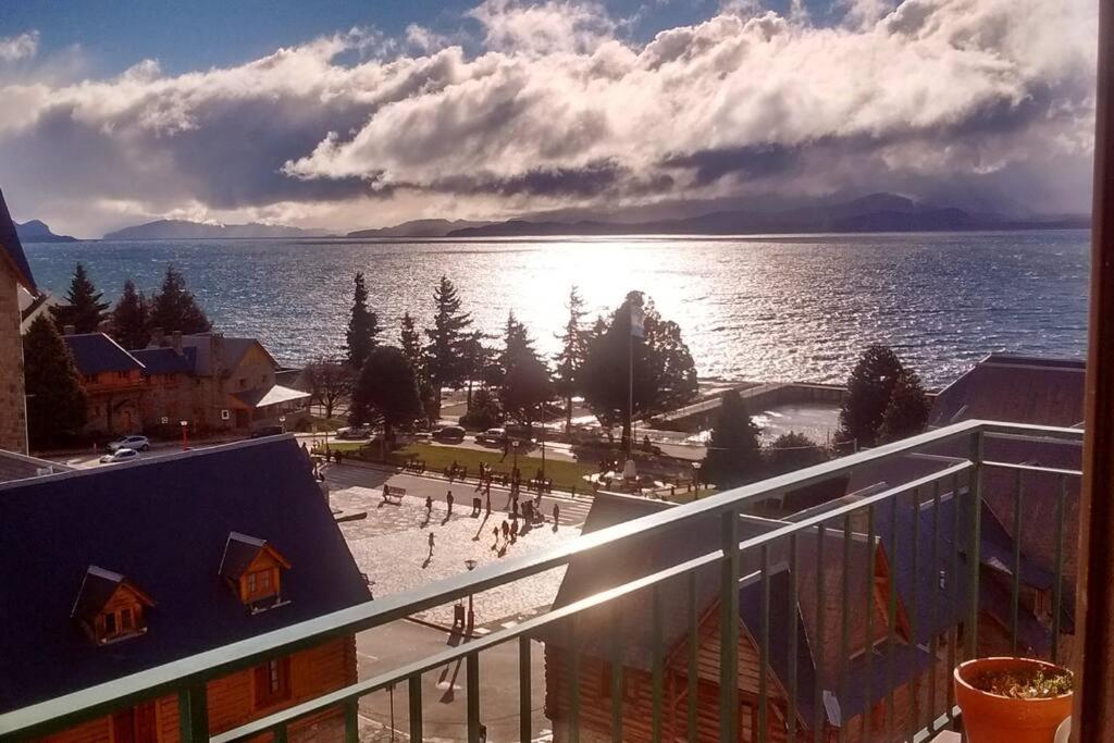 LUMINOSO FUNCIONAL. UBICACION Y VISTA INMEJORABLES - Ferienwohnung Bariloche