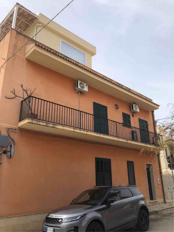 Casa Dorina charme e comfort a 100 m dal mare - Ferienwohnung Donnalucata