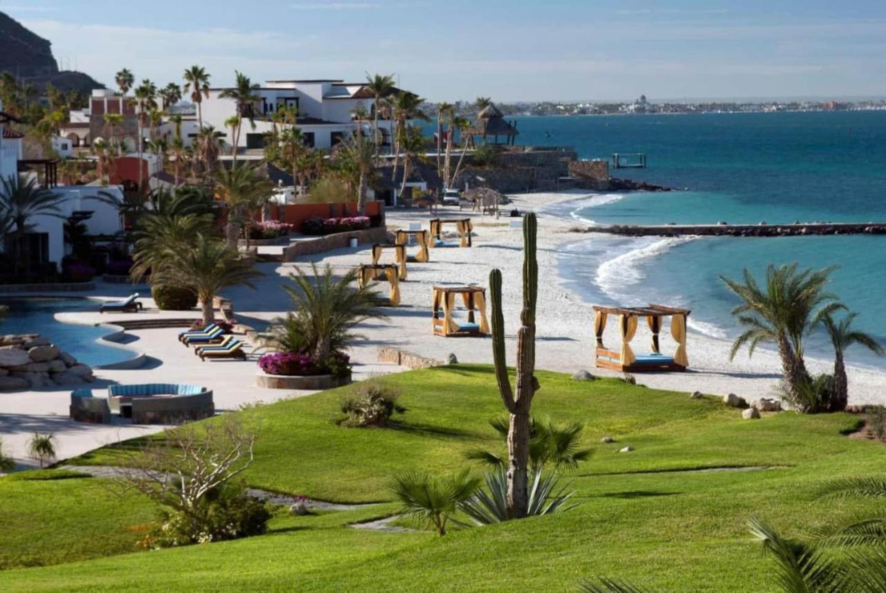 B&B La Paz - Luxury Oceanfront Condo at El Caimancito Beach - Bed and Breakfast La Paz