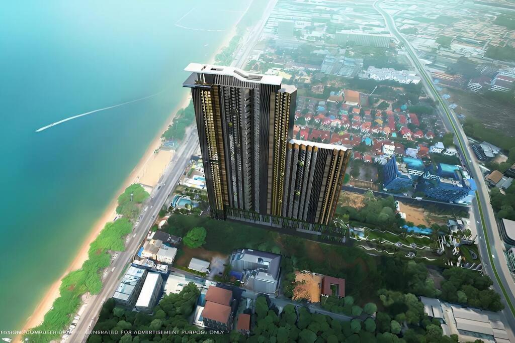 59th Floor Infinity Pool, Luxury 5 Star Room - B&B