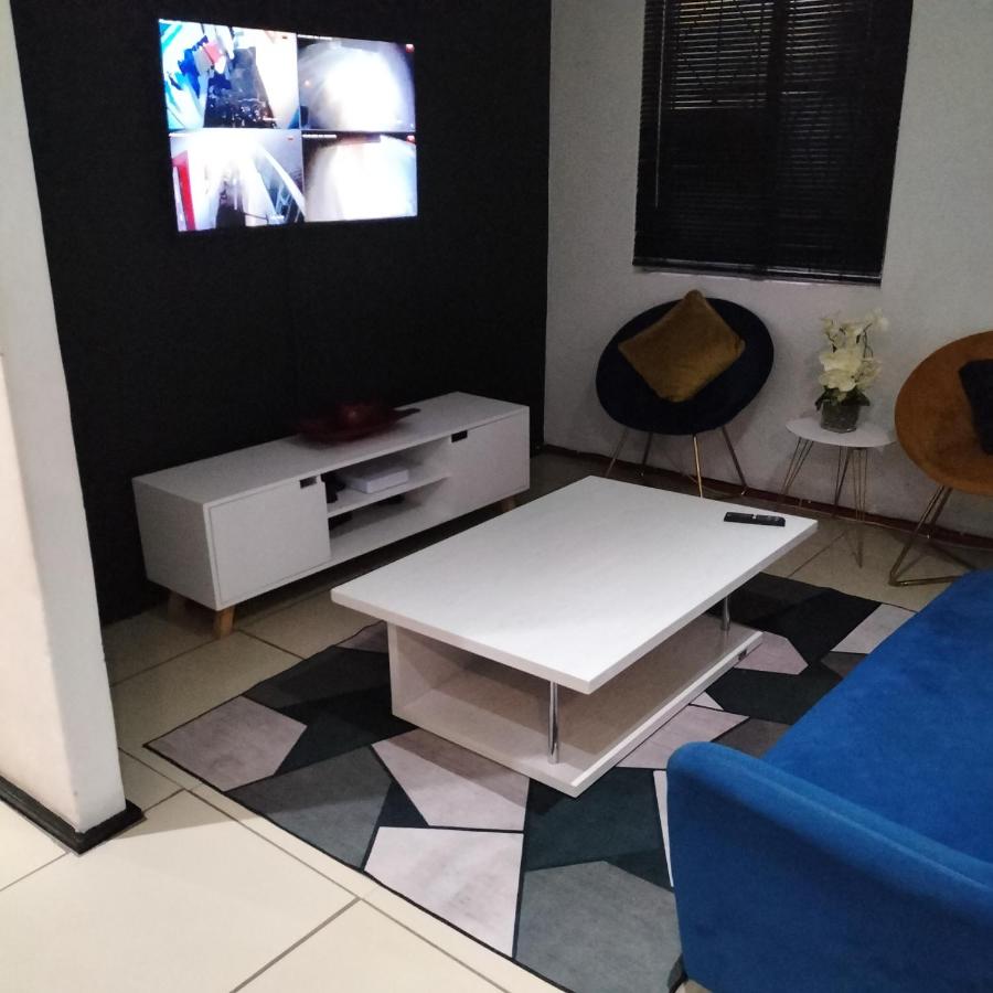 Naledi homestay - B&B