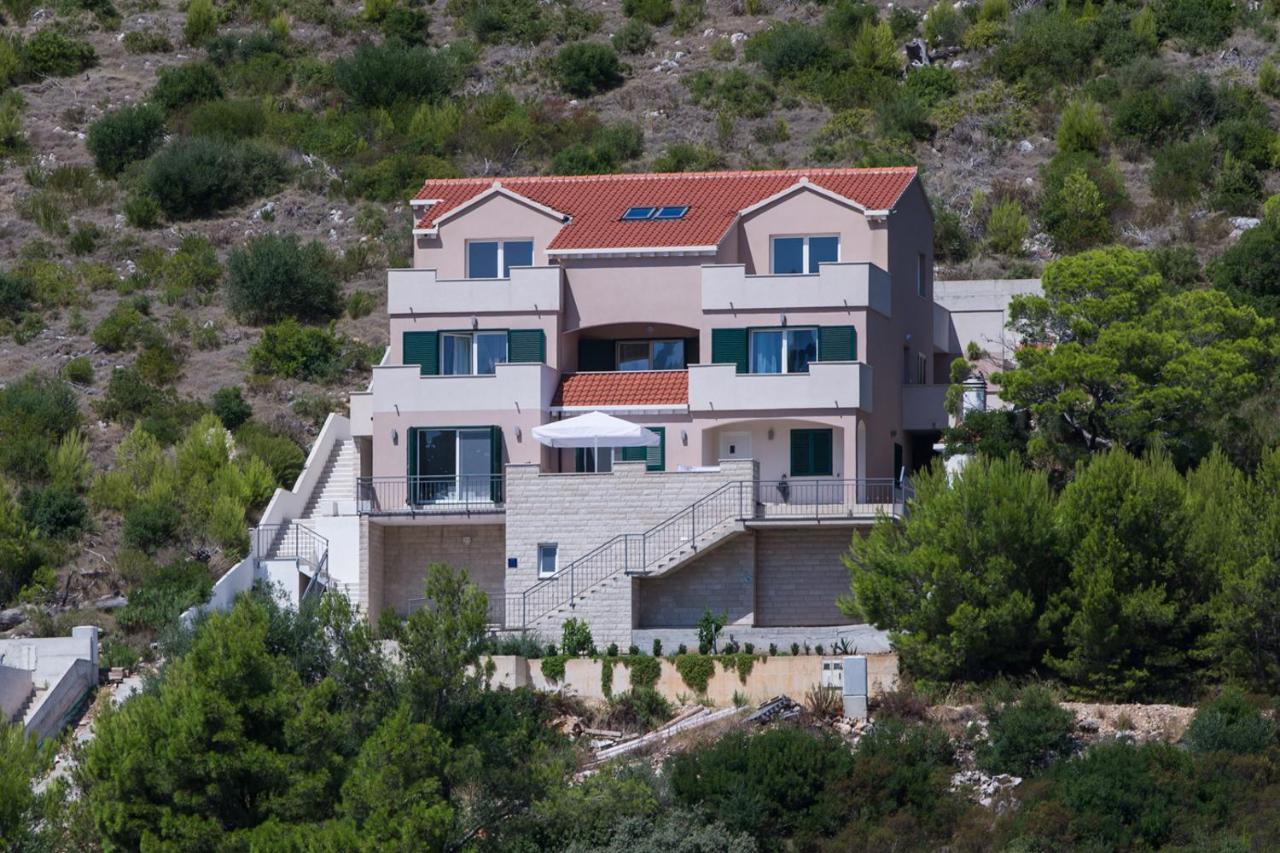 Apartments Ladesta - Ferienwohnung Lastovo