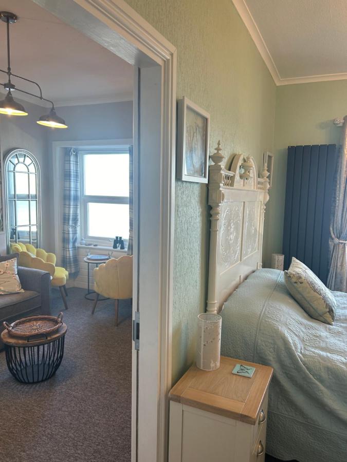 Deluxe Suite with Sea View