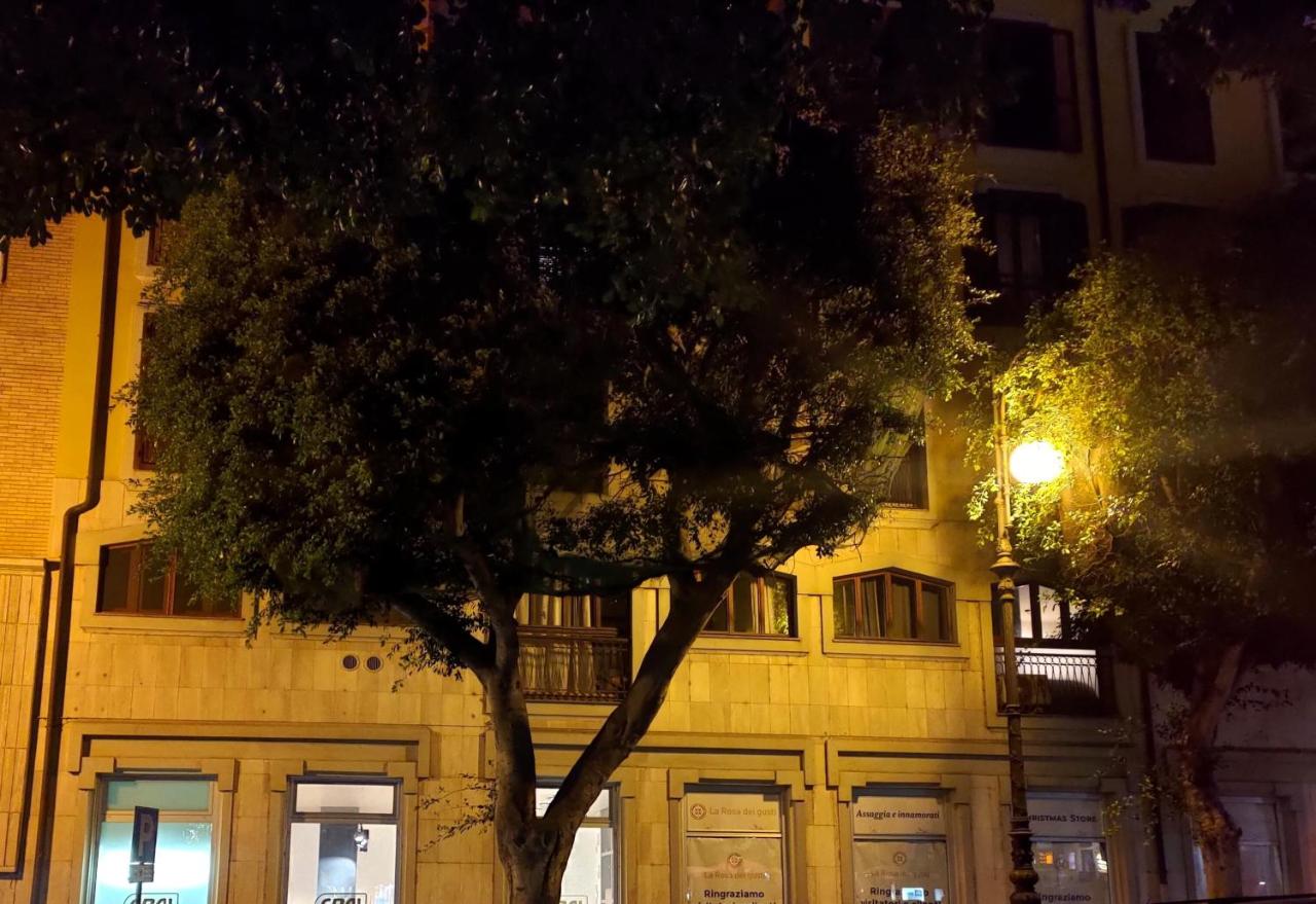 Su Coru 2 - Deluxe Studio in the Heart of Cagliari - B&B