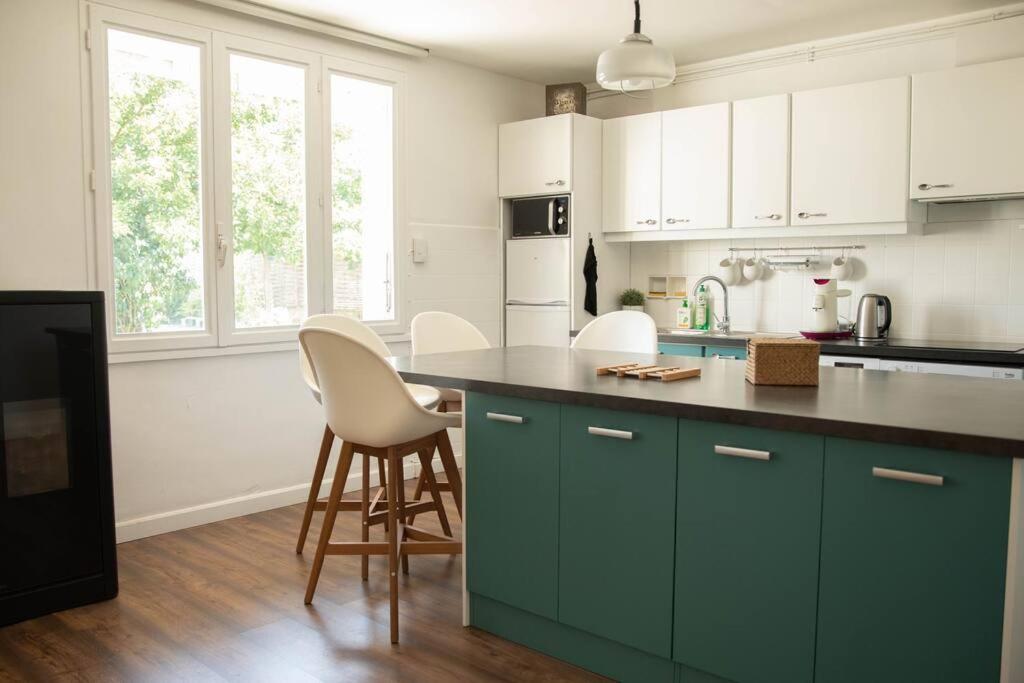 Appartement rez-de-chaussée et terrasse privative - B&B