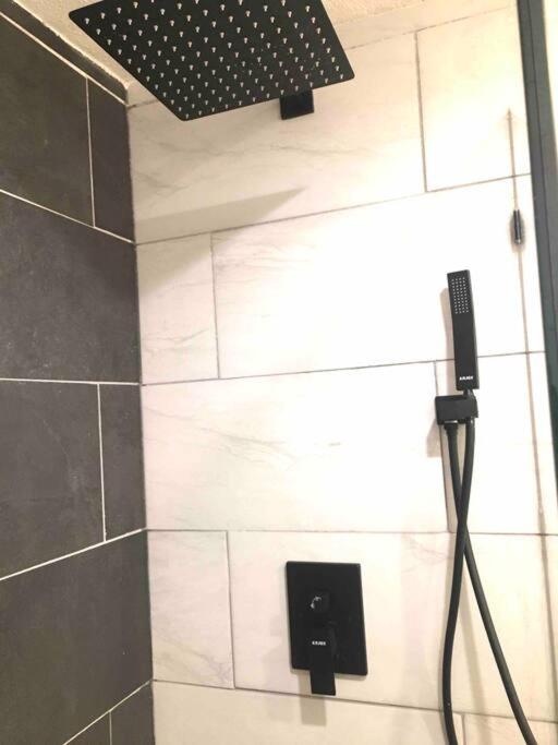 Walkout Garden Bungalow Between Boulder & Denver. - B&B Westminster