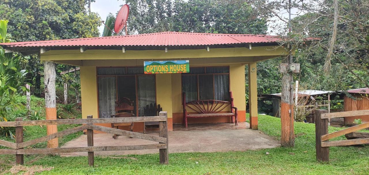 B&B Bijagua - Options house - Bed and Breakfast Bijagua