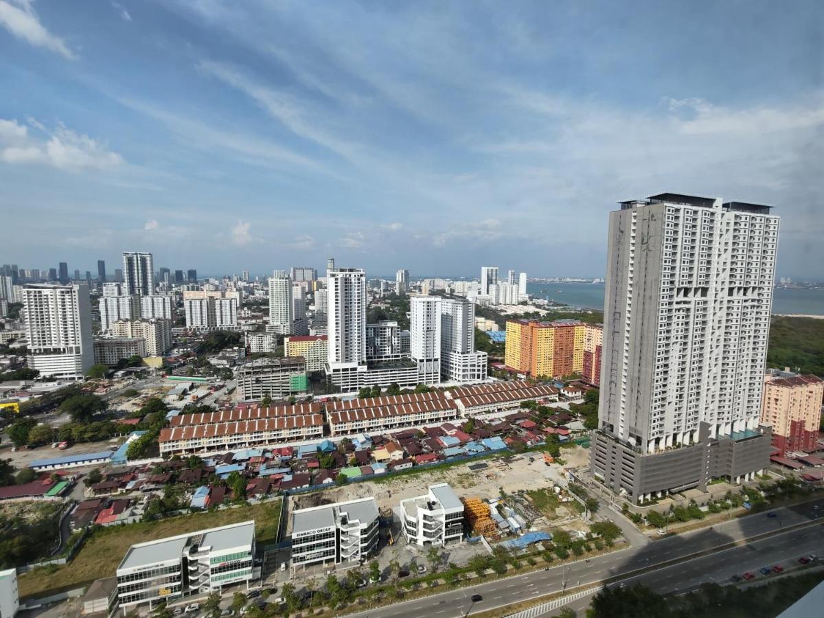 Cozy Minimalist Suite at Urban Suites Georgetown by SuperStay - Ferienwohnung Jelutong