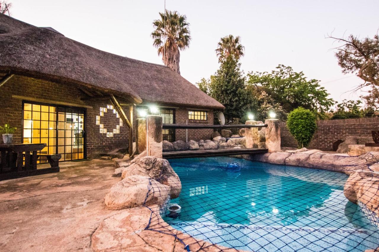 B&B Benoni - The Guest Villa - Bed and Breakfast Benoni