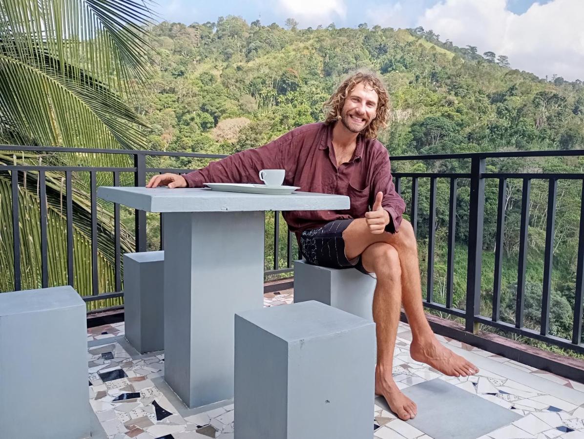 King Room with Mountain View