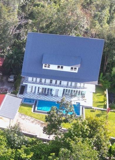 Sunset Hill Villas - Aquamarine Pool Villa - B&B