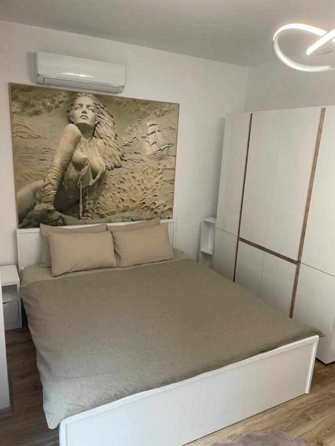 B&B Sofia - SOFIA CENTRAL LUXURY APARTMENT "2A" with parking - Bed and Breakfast Sofia
