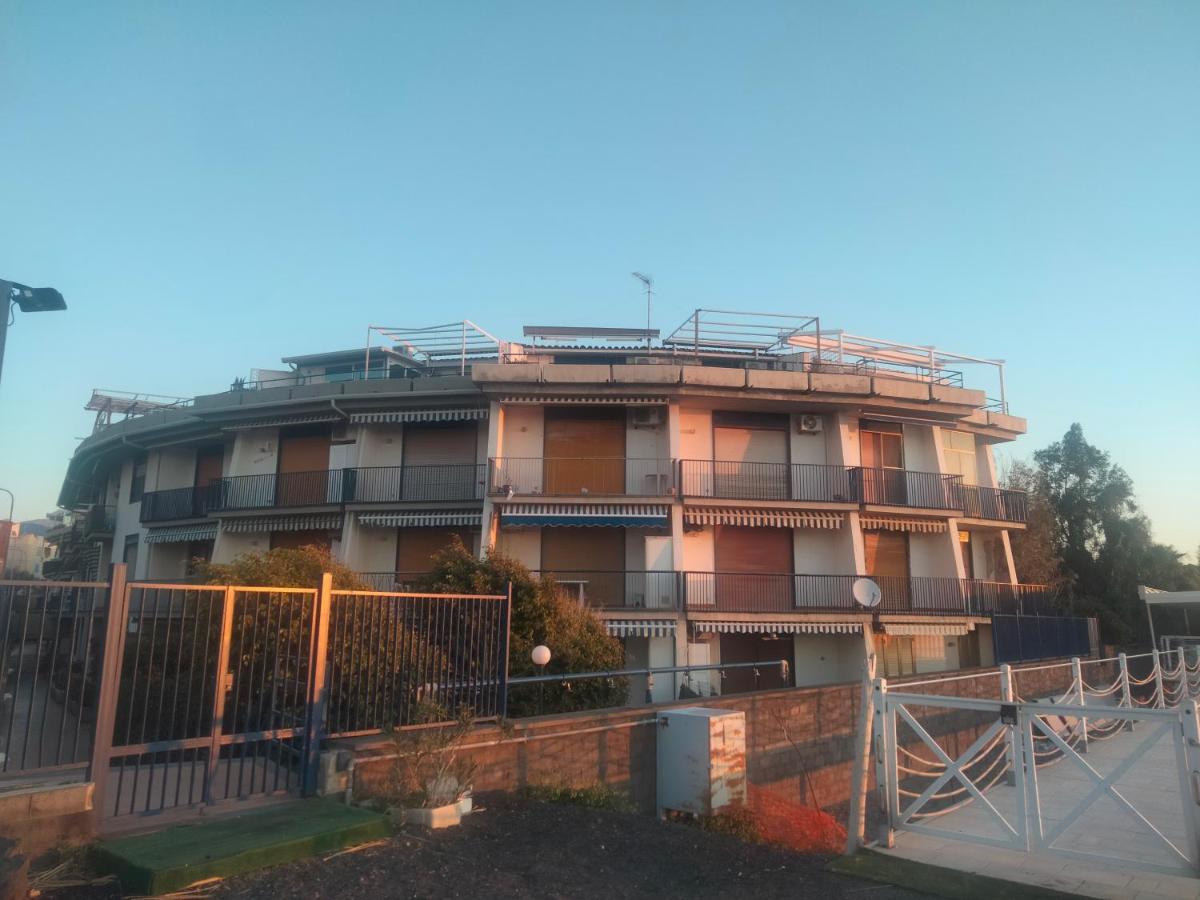 SeaSide - B&B Giardini-Naxos
