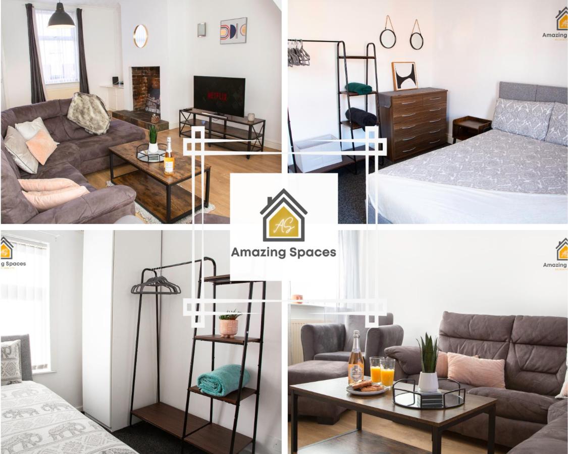 B&B St. Helens - Spacious 3 bed Terrace House with free parking & free Wi-Fi by Amazing Spaces Relocations Ltd - Bed and Breakfast St. Helens