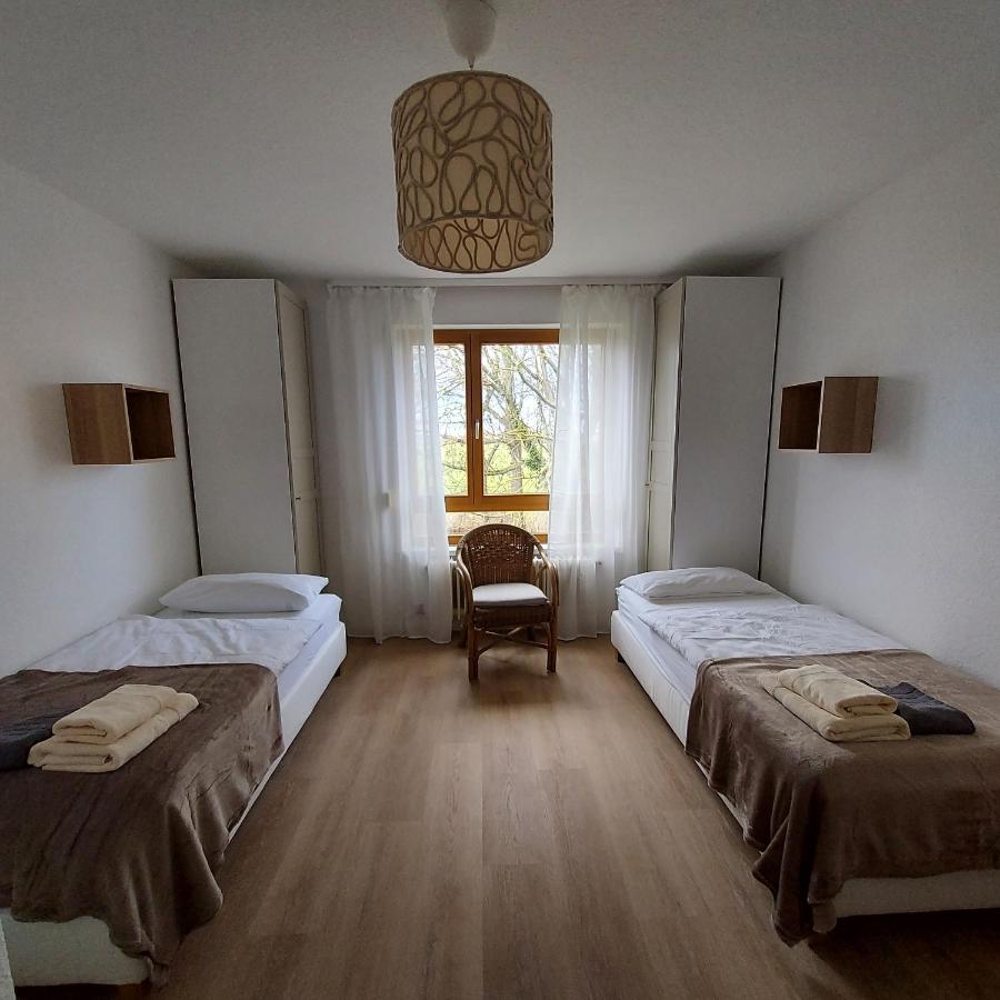 B&B Salzgitter - Monteurswohnung-KAS-2 Zimmer mit eigenem Badezimmer - Bed and Breakfast Salzgitter