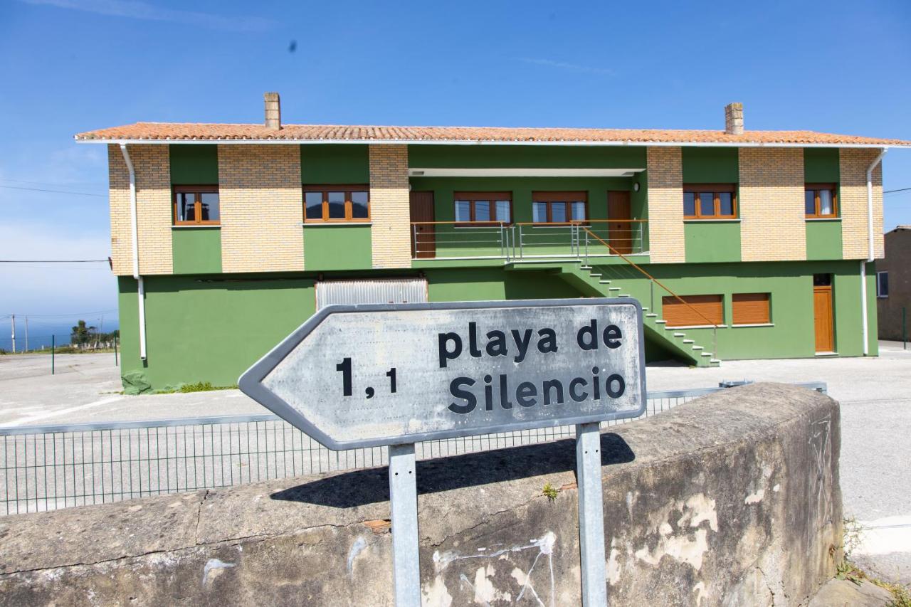 Casa Playa del silencio 1. Playa a 1.1km Vistas al mar - B&B
