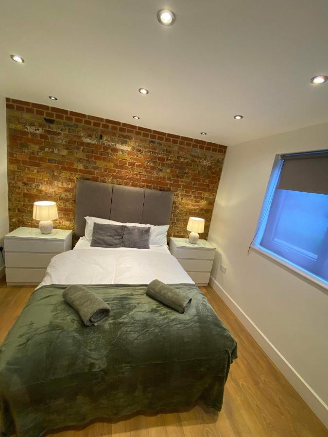 B&B Banstead - Studio apartment near Sutton, Croydon - Bed and Breakfast Banstead