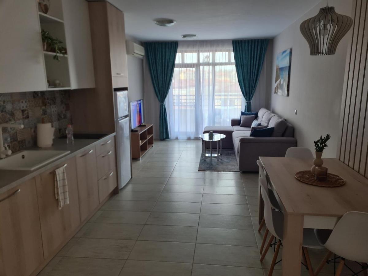 BIBI APARTMENT Green Life Sozopol - B&B Sozopol